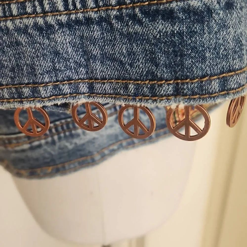 Universal Thread Upcycled Denim "Growling Tiger" Trucker Jacket, XL - Picture 11 of 12